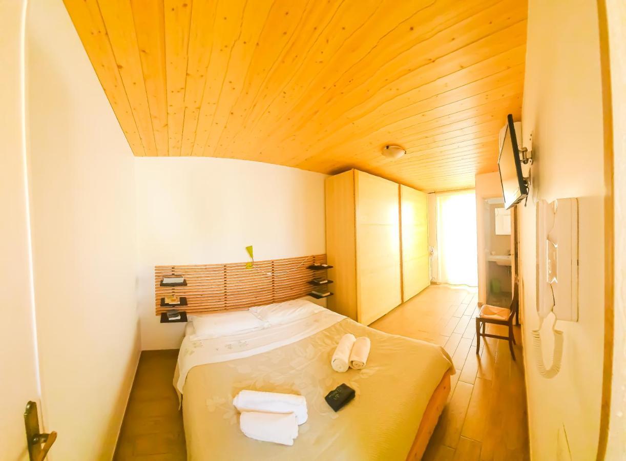 Appartement Casa Viola -Locazione Breve à Polignano a Mare Extérieur photo
